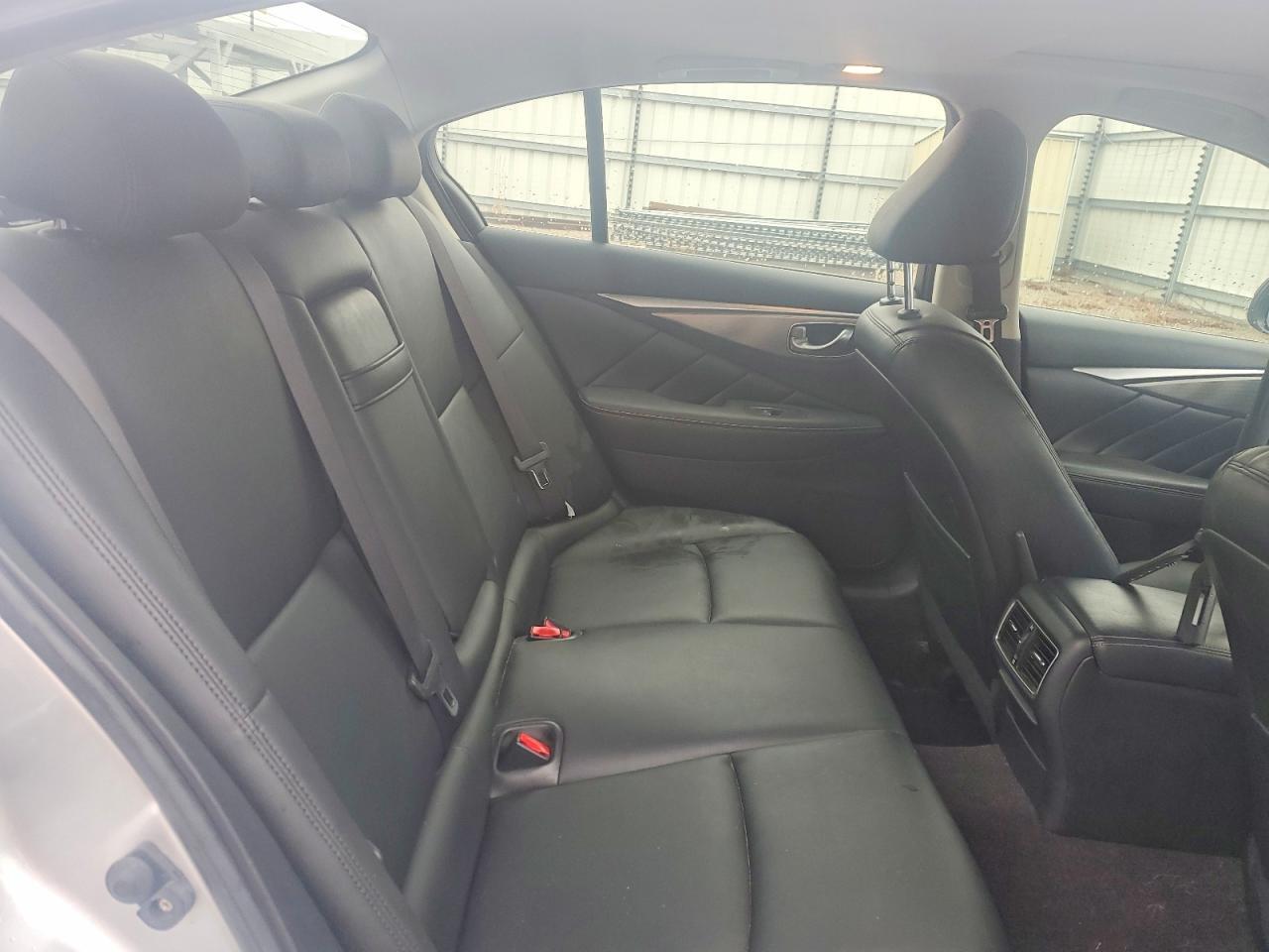2014 INFINITI Q50