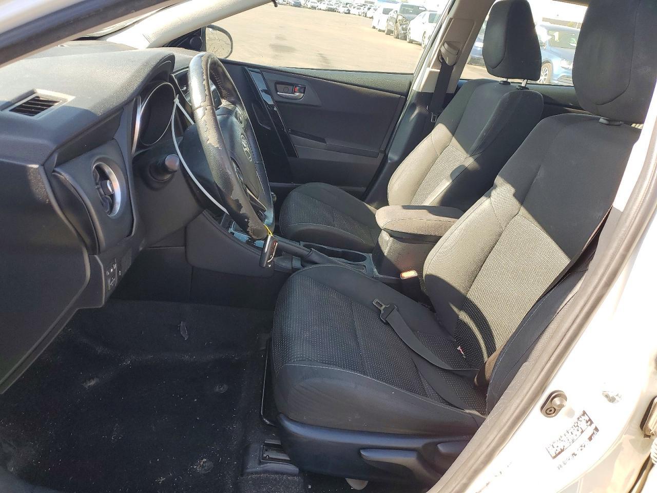 2018 TOYOTA COROLLA