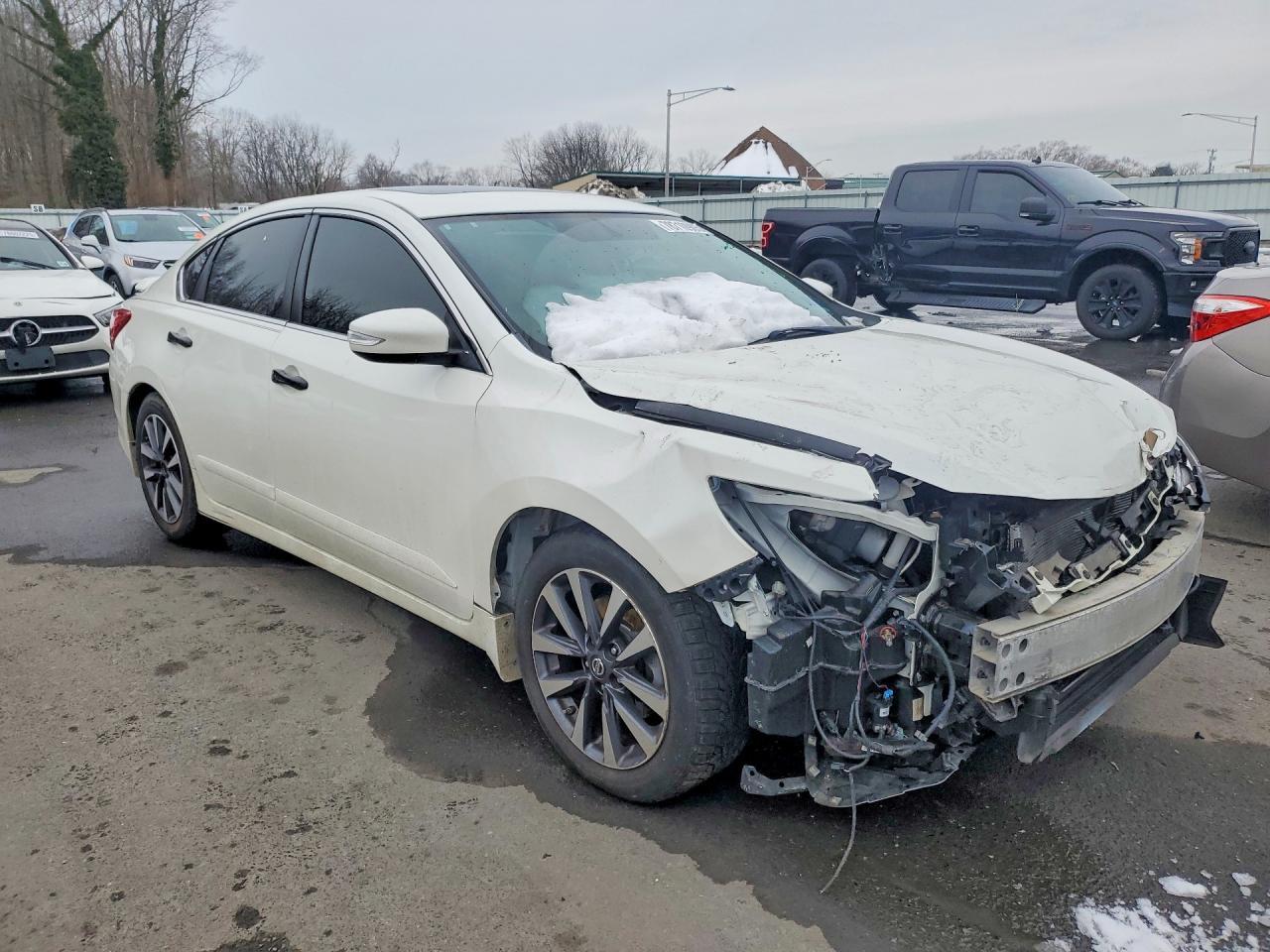 2016 NISSAN ALTIMA