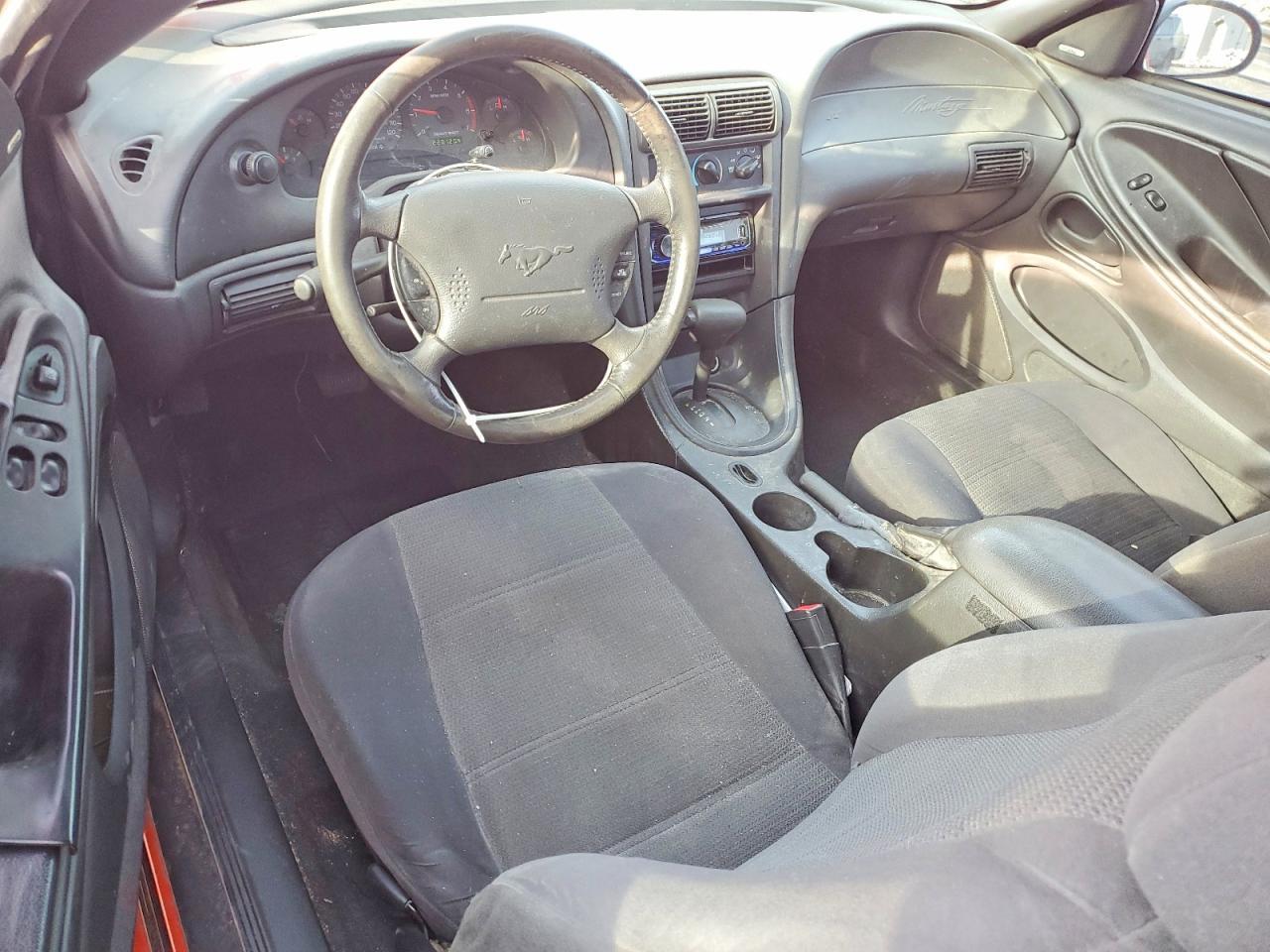 2004 FORD MUSTANG