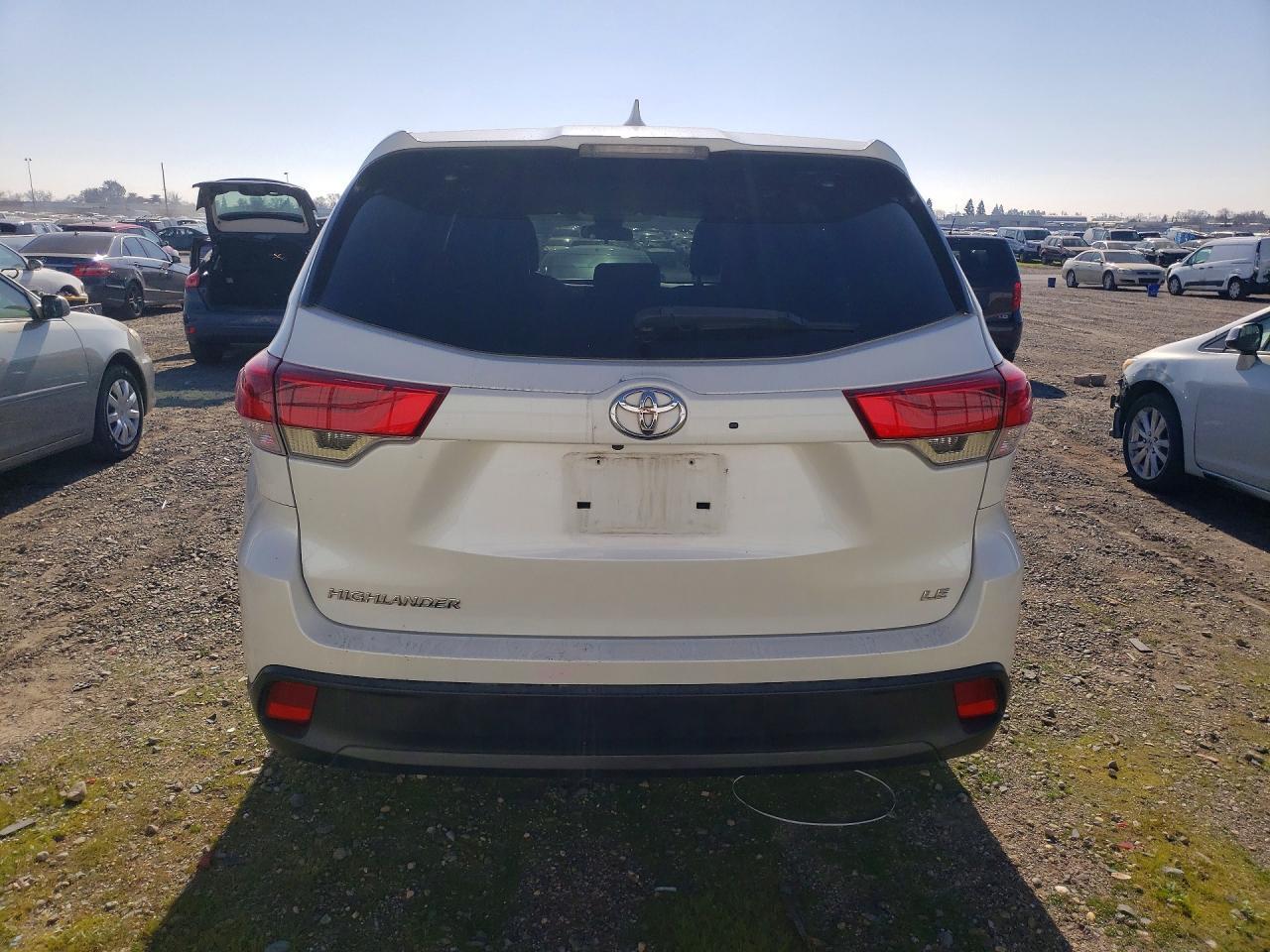 2019 TOYOTA HIGHLANDER