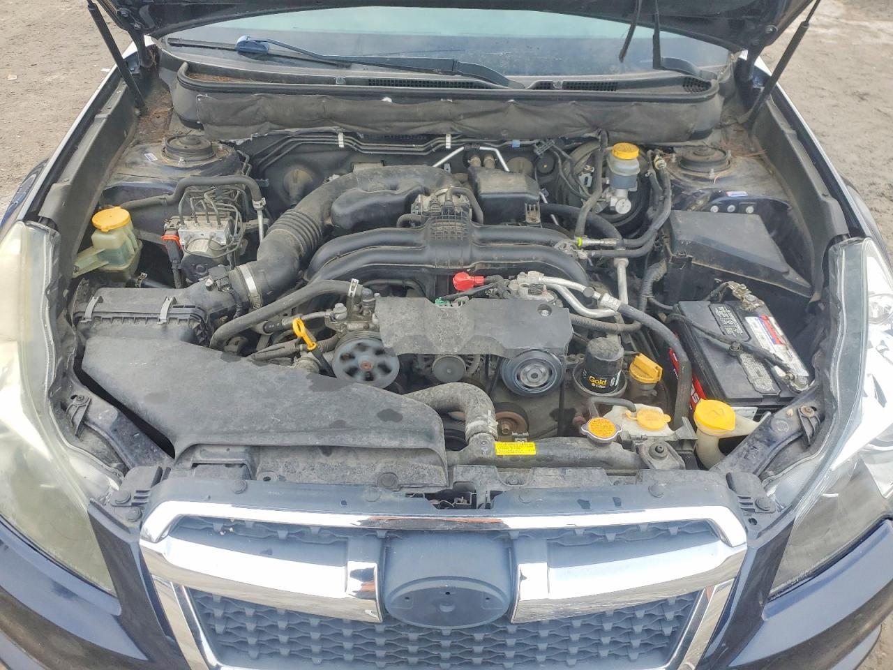 2013 SUBARU Legacy