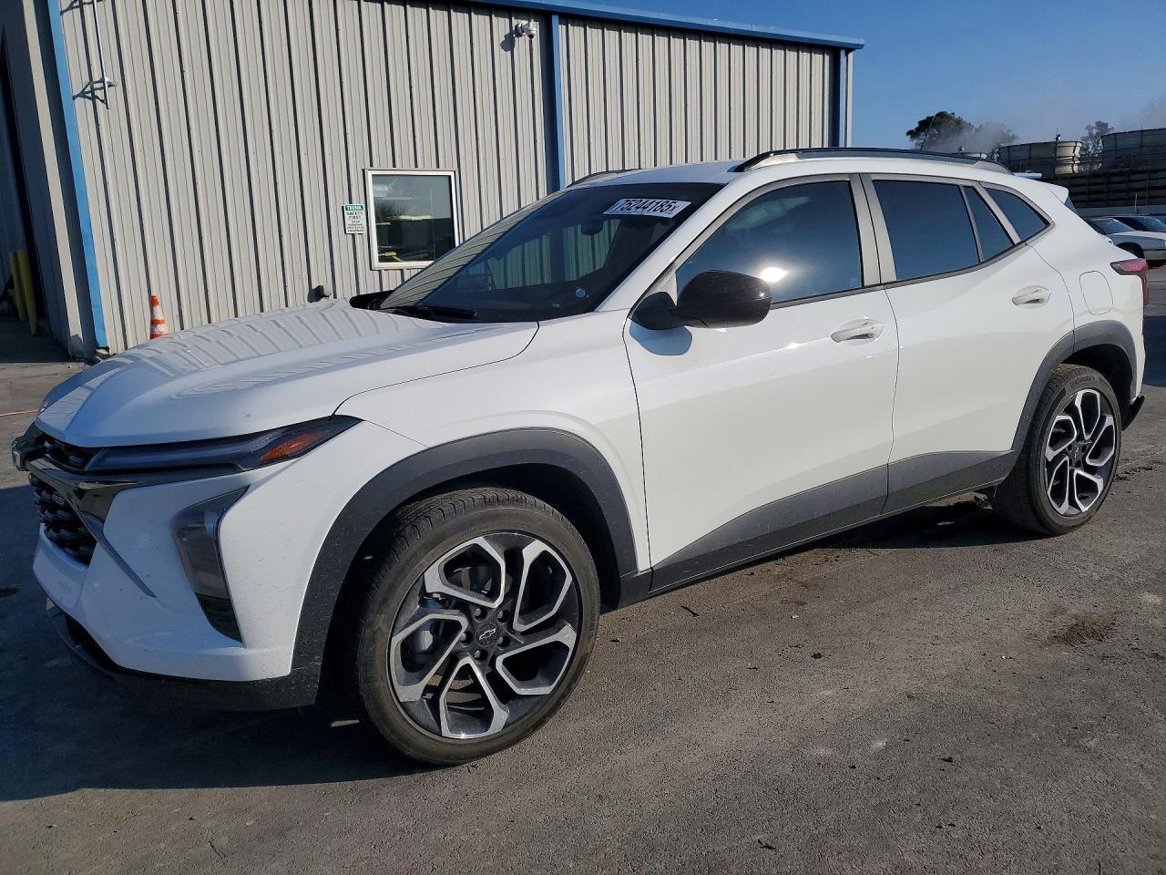 2025 CHEVROLET TRAX