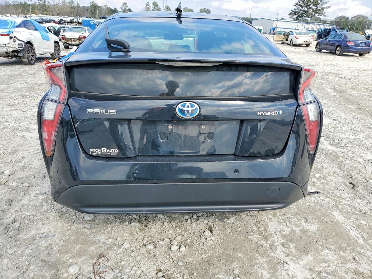 2017 TOYOTA PRIUS