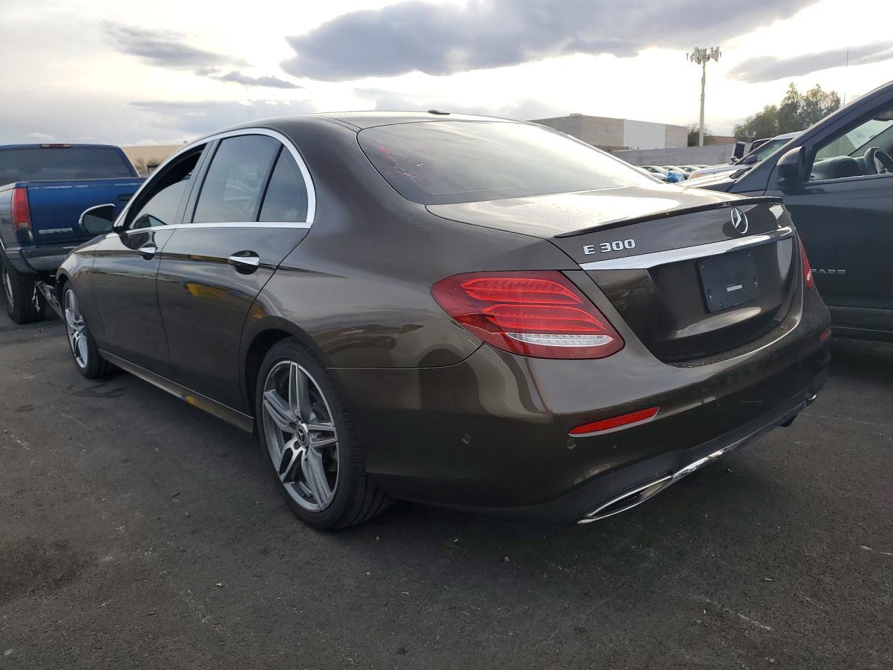 2018 MERCEDES-BENZ E-Class