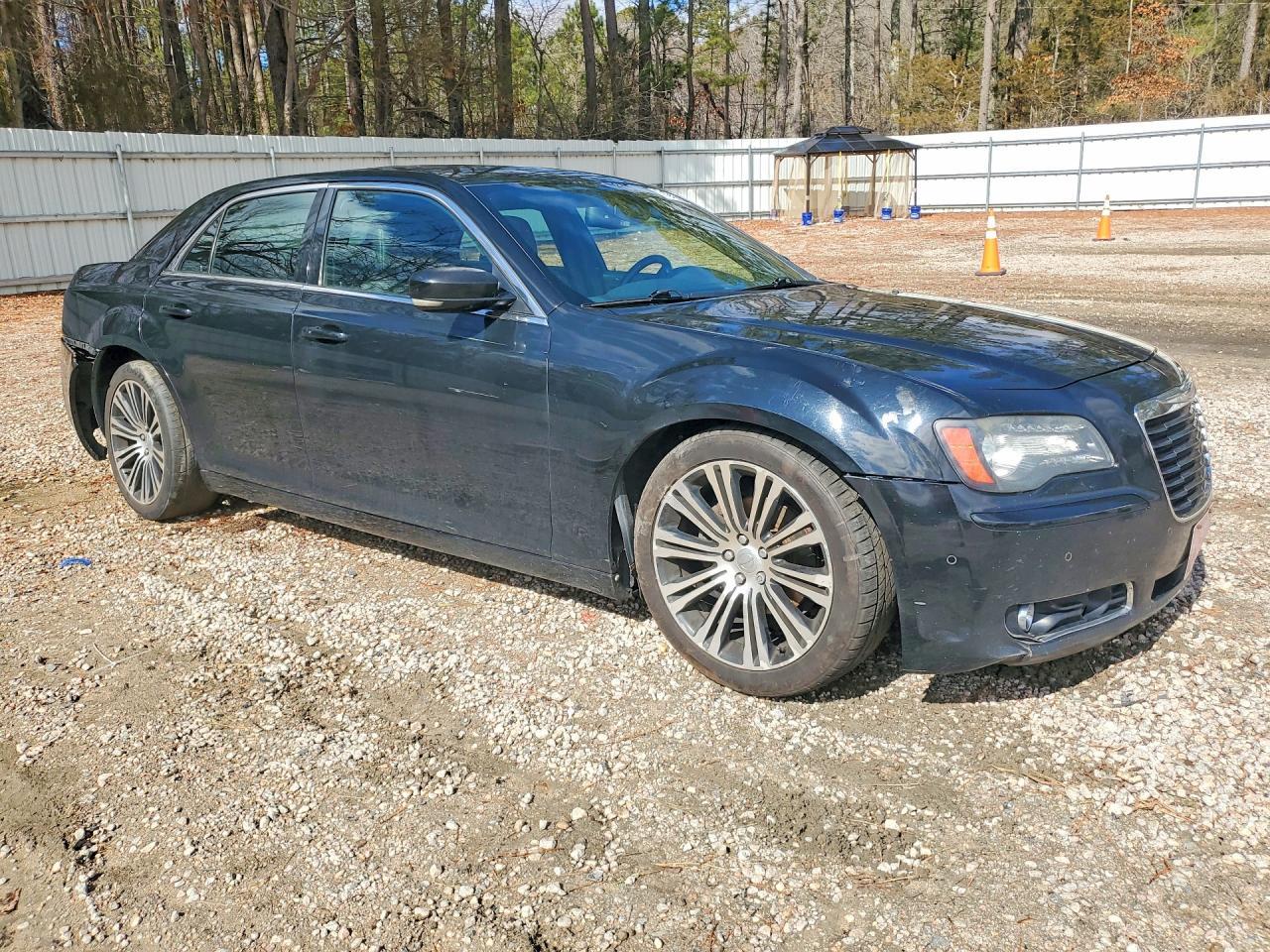 2013 CHRYSLER 300