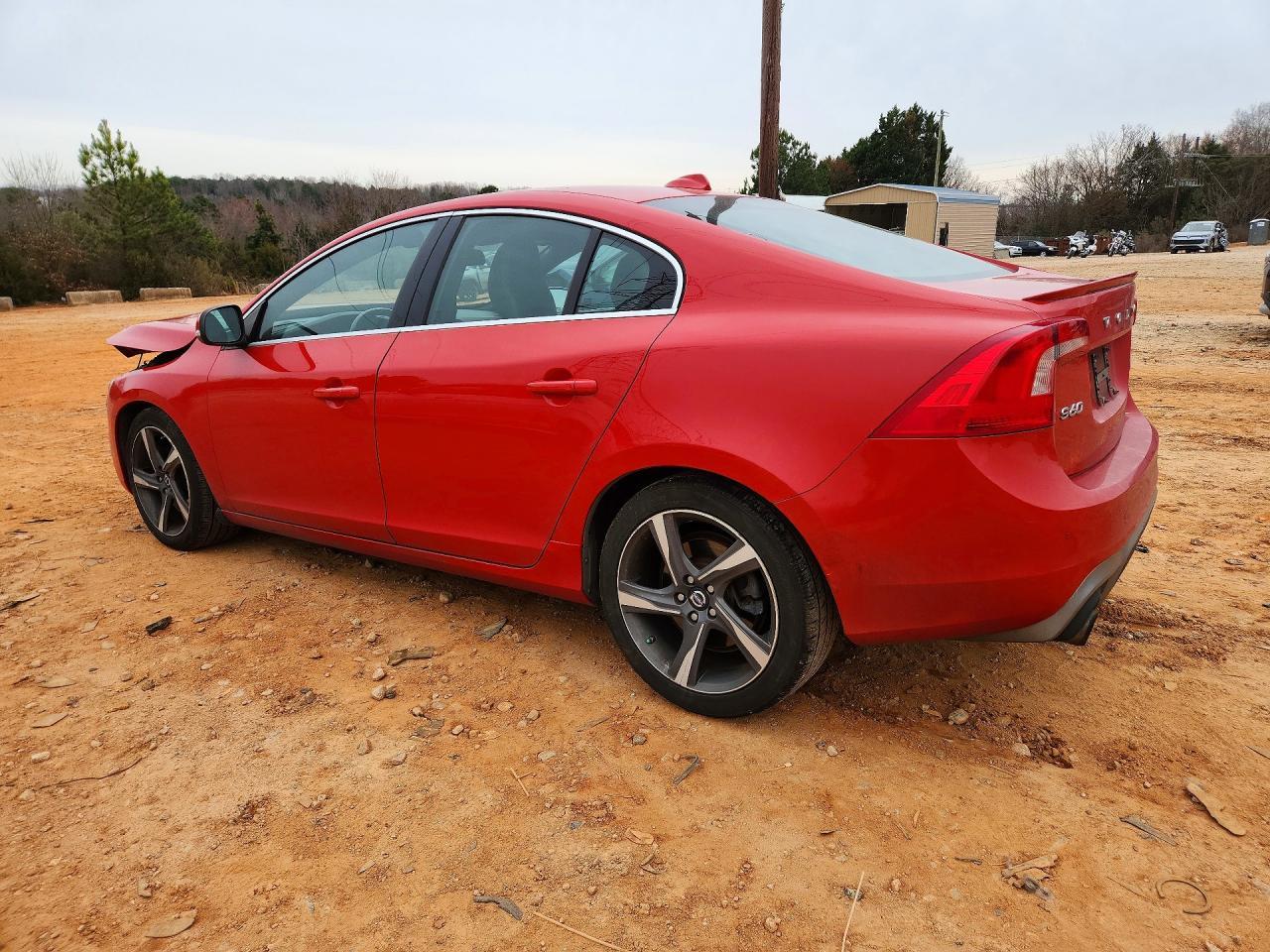 2015 VOLVO S60