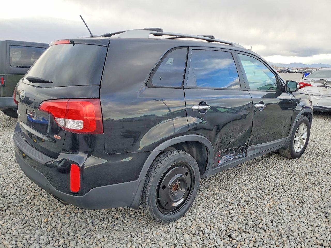 2015 KIA SORENTO