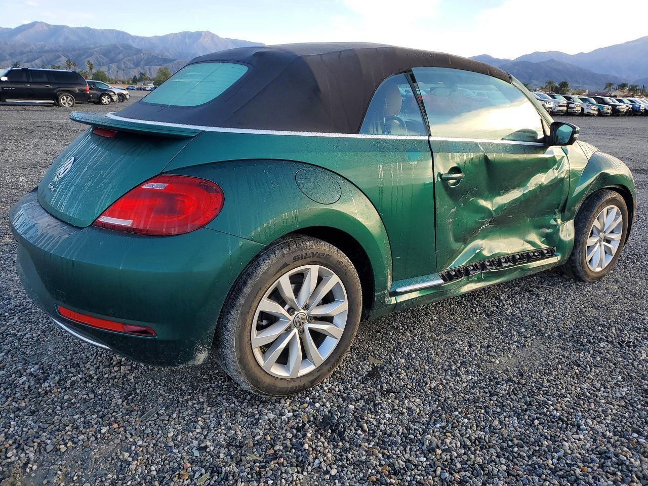 2017 VOLKSWAGEN Beetle