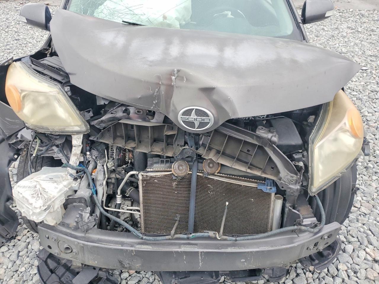 2014 TOYOTA SCION