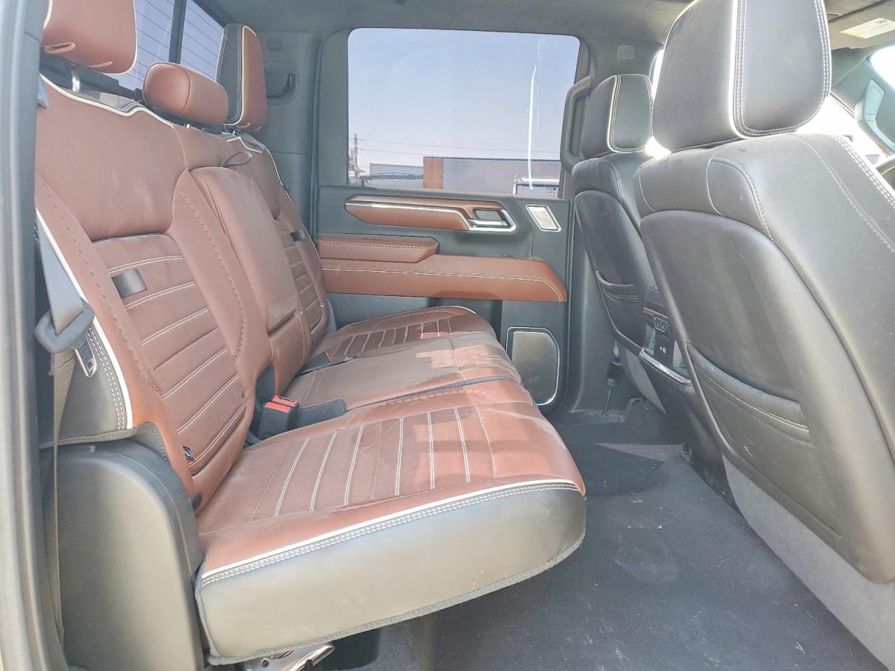 2024 GMC Sierra