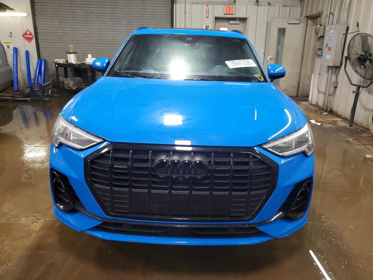 2022 AUDI Q3