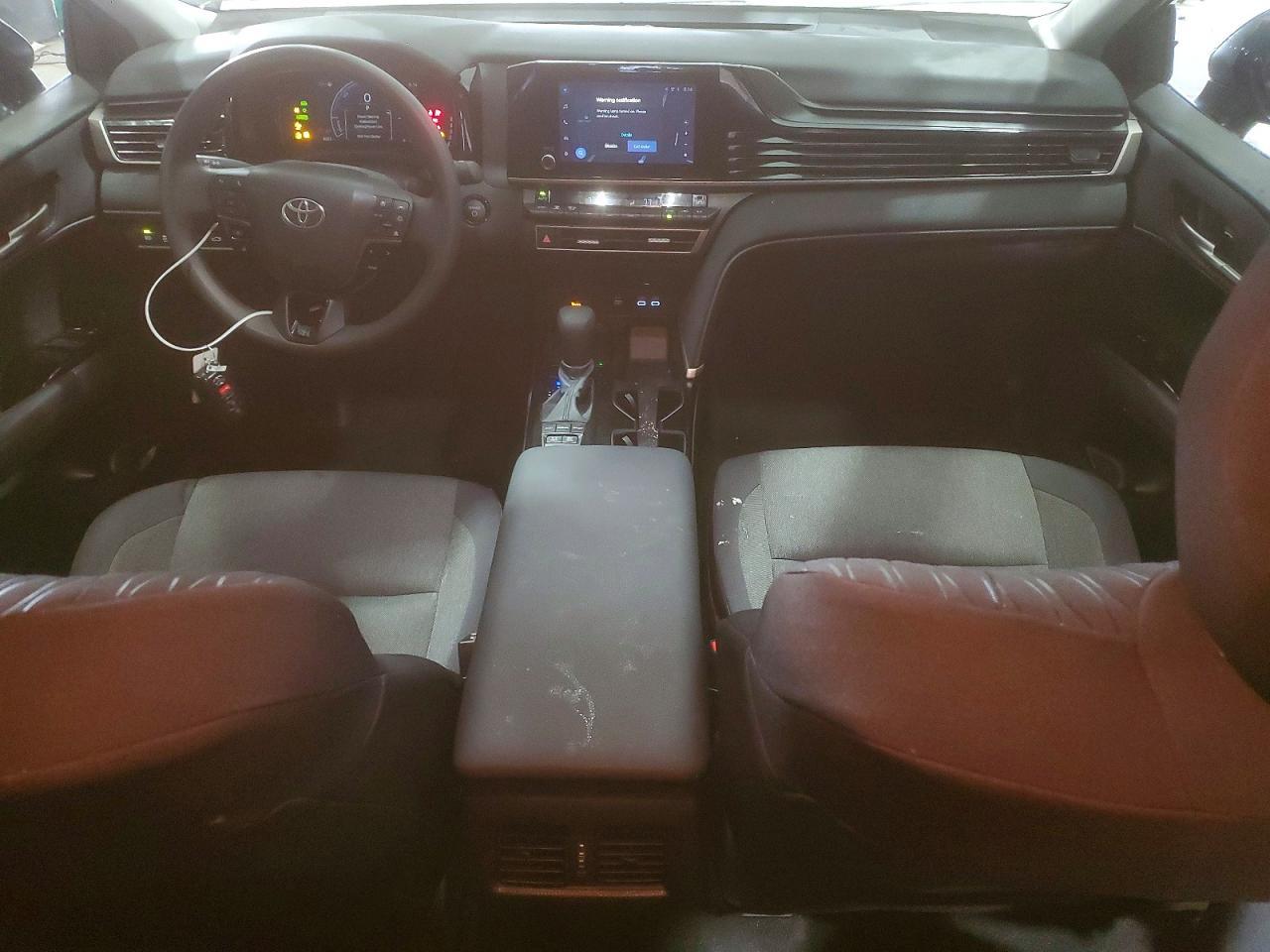 2025 TOYOTA CAMRY
