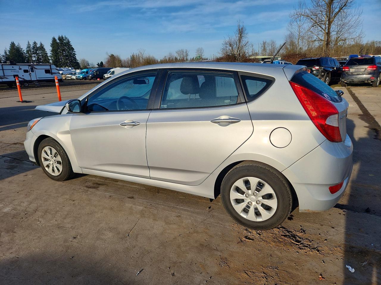 2015 HYUNDAI ACCENT