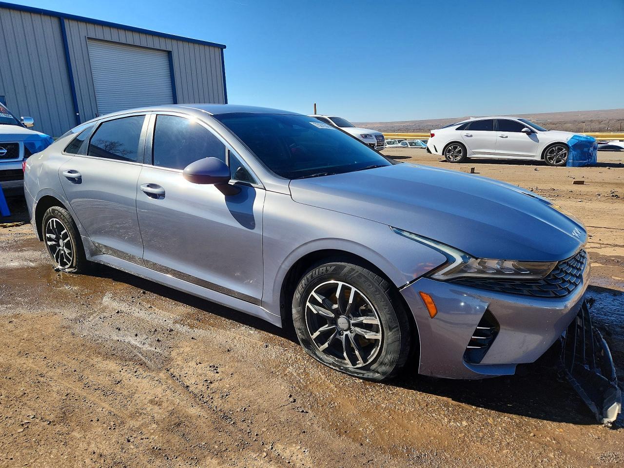2022 KIA K5