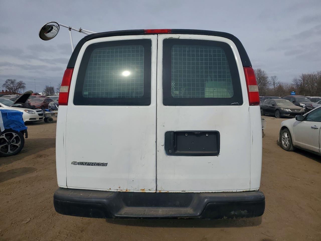 2009 CHEVROLET EXPRESS 2500
