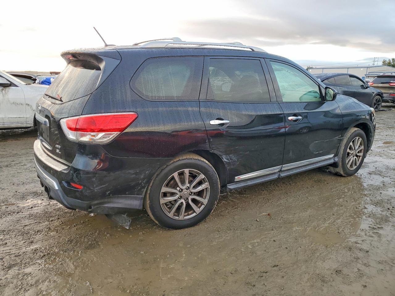 2014 NISSAN PATHFINDER