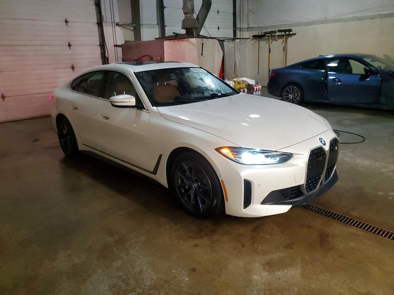 2024 BMW i4