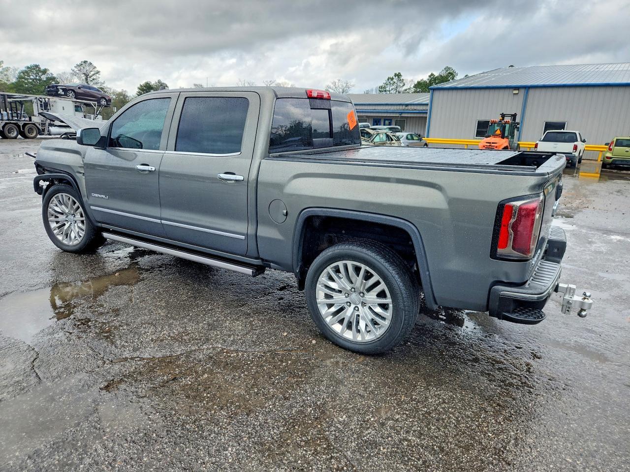 2017 GMC Sierra