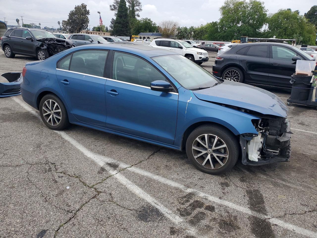 2017 VOLKSWAGEN JETTA