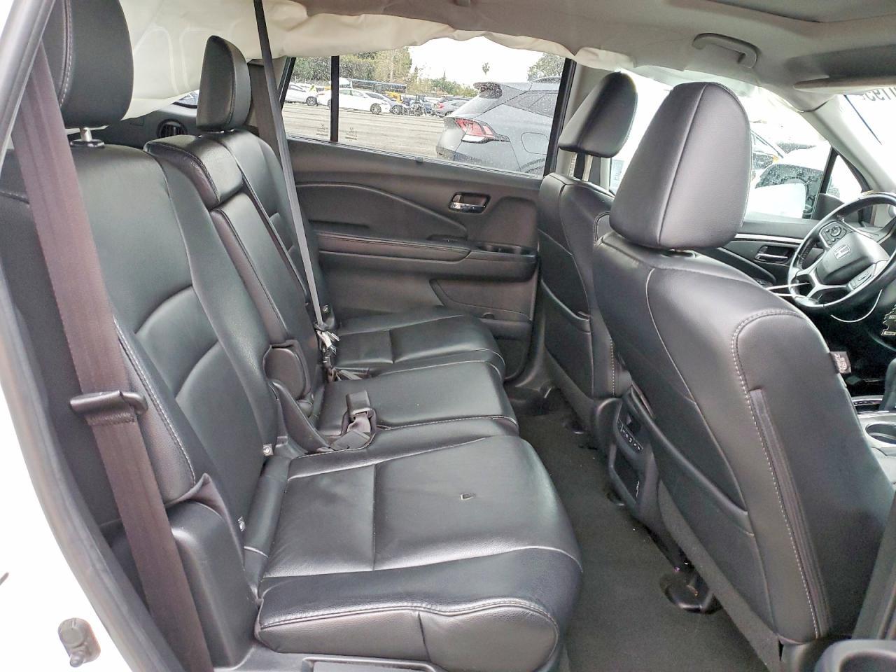 2019 HONDA PILOT