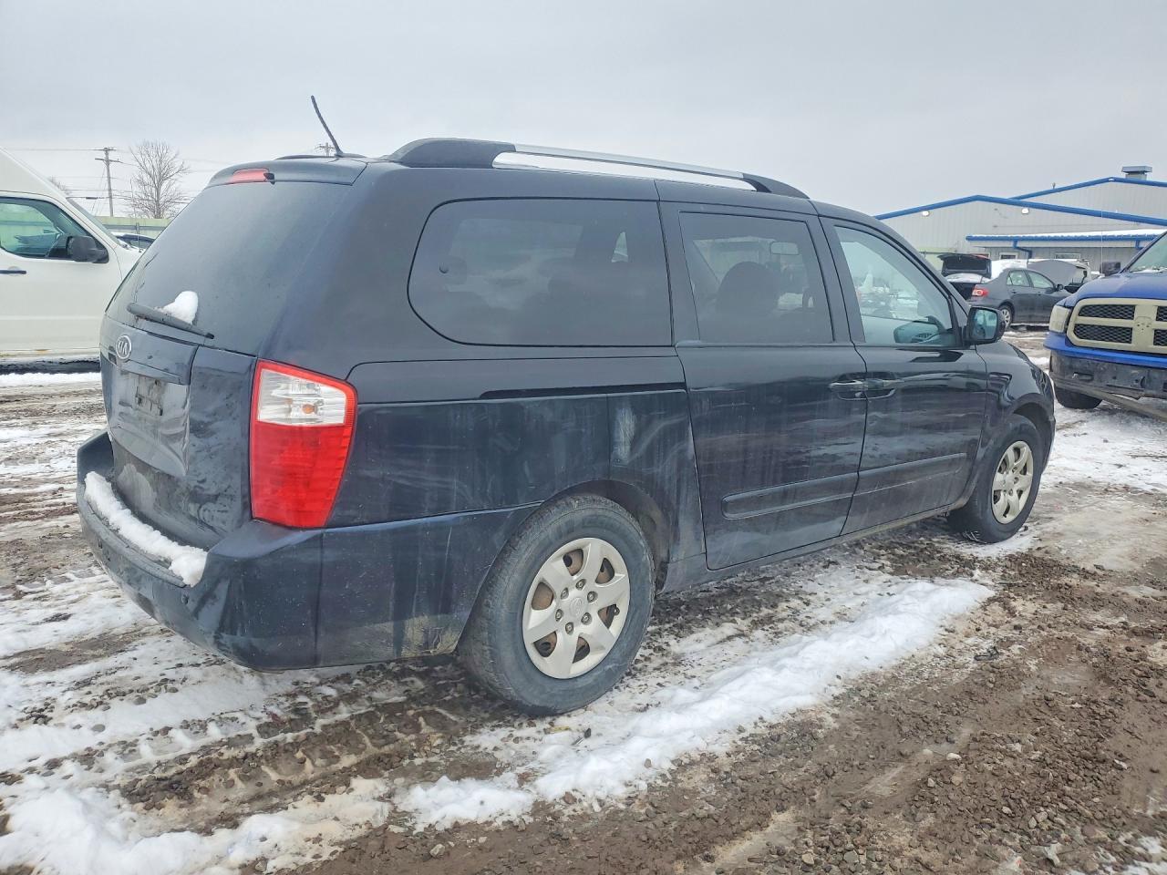 2010 KIA SEDONA