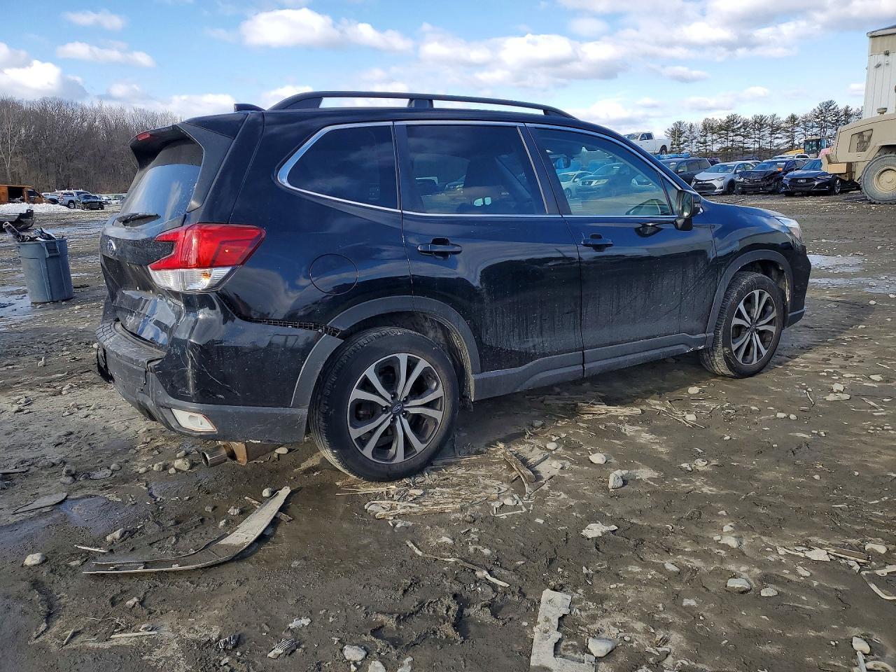 2021 SUBARU FORESTER