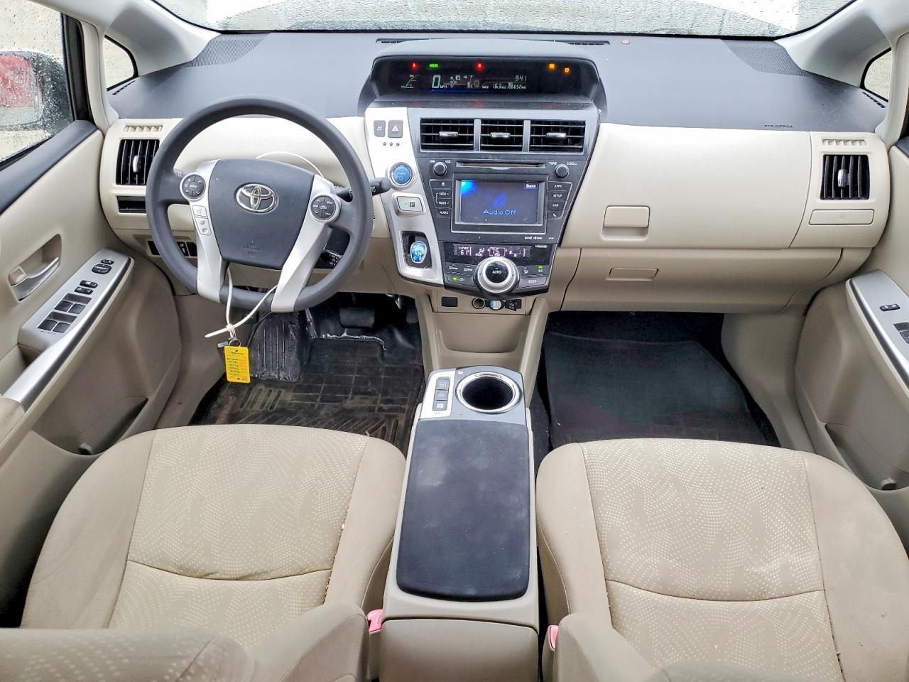 2013 TOYOTA PRIUS V