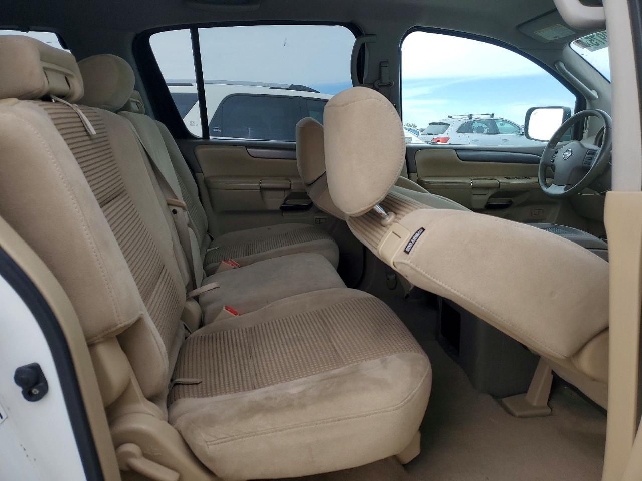 2012 NISSAN Armada
