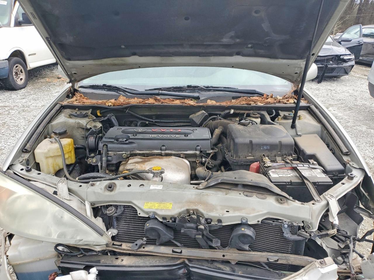 2004 TOYOTA CAMRY