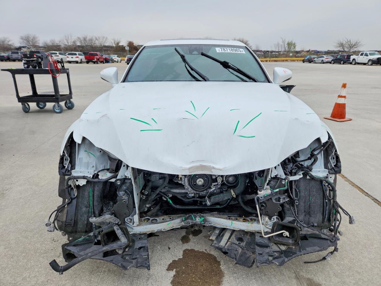 2019 LEXUS Is