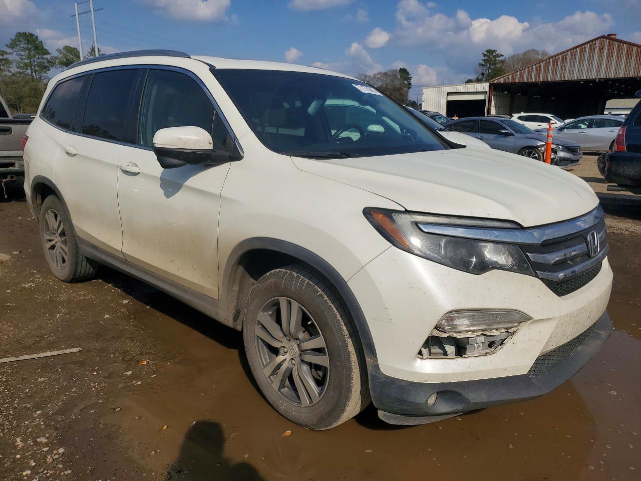 2017 HONDA PILOT