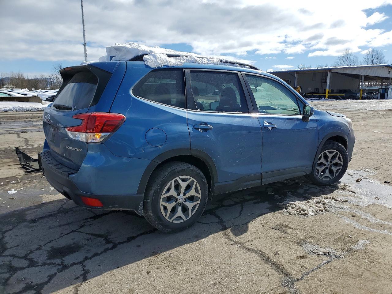 2019 SUBARU FORESTER