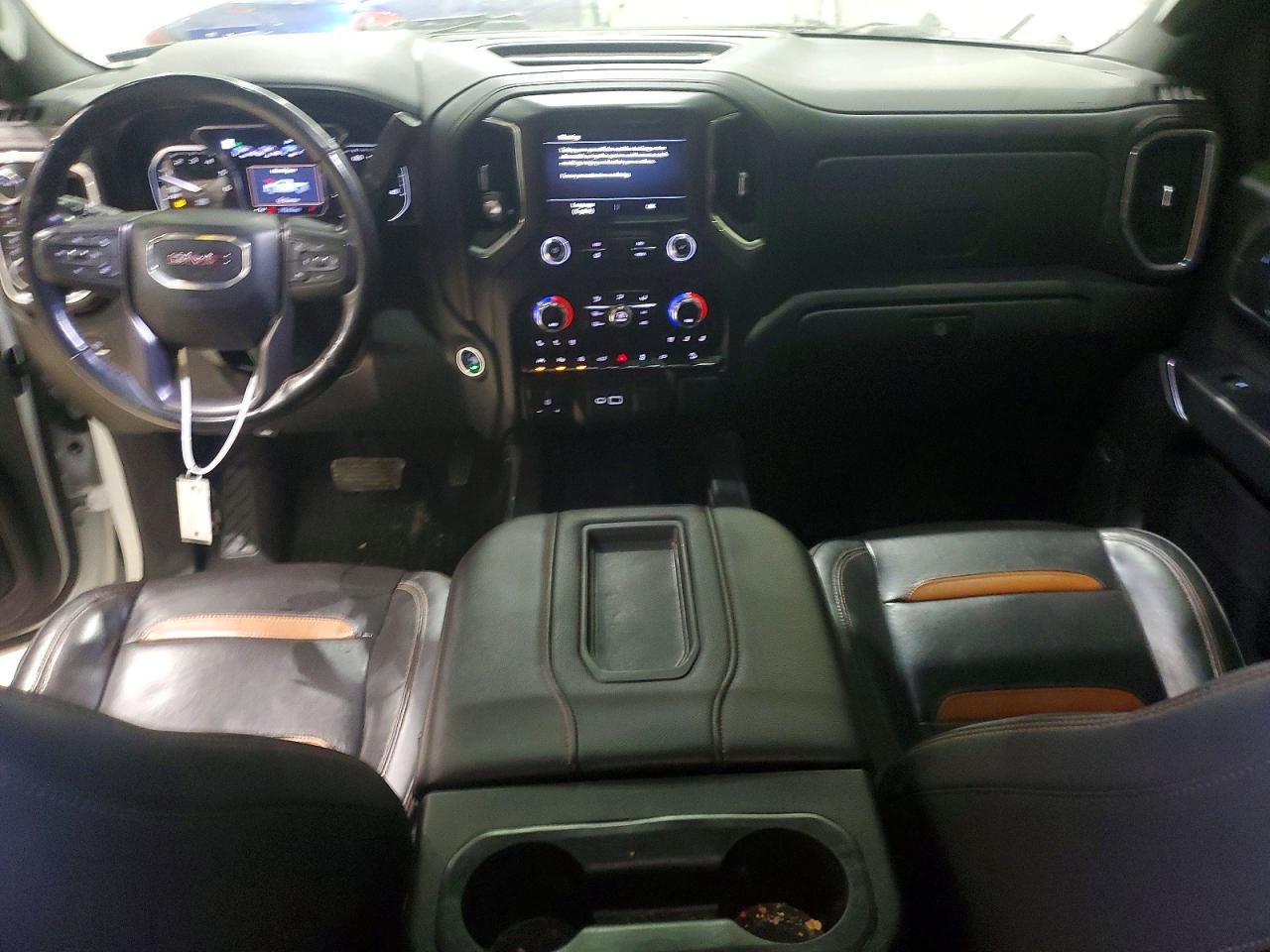 2020 GMC Sierra