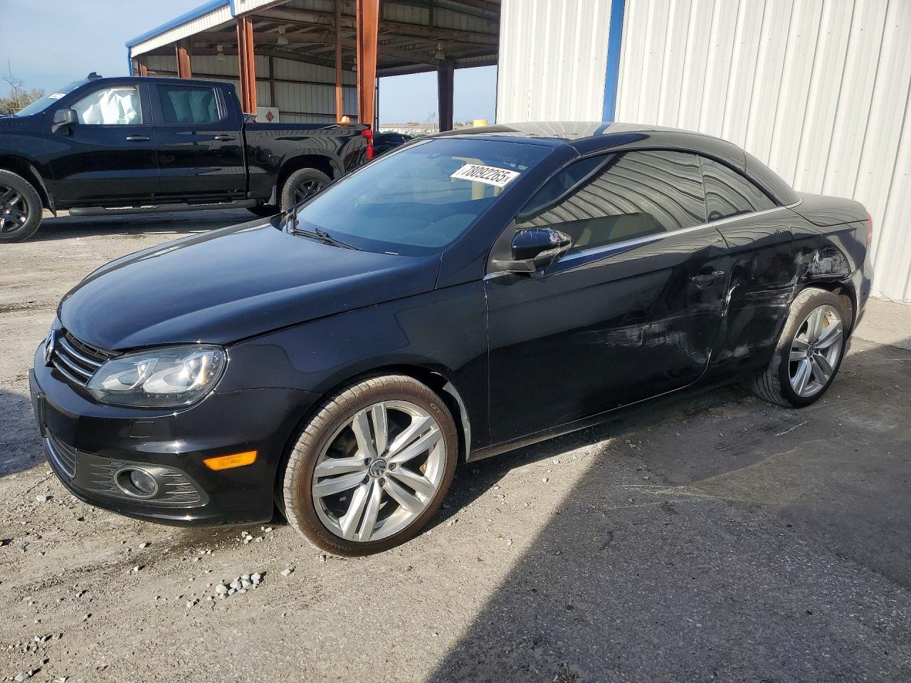 2015 VOLKSWAGEN EOS