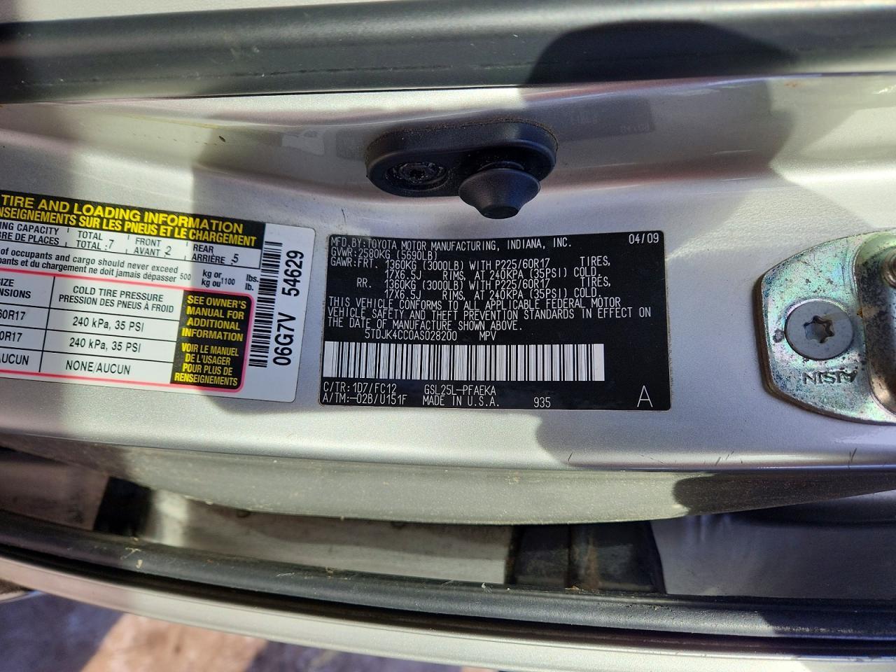 2010 TOYOTA SIENNA