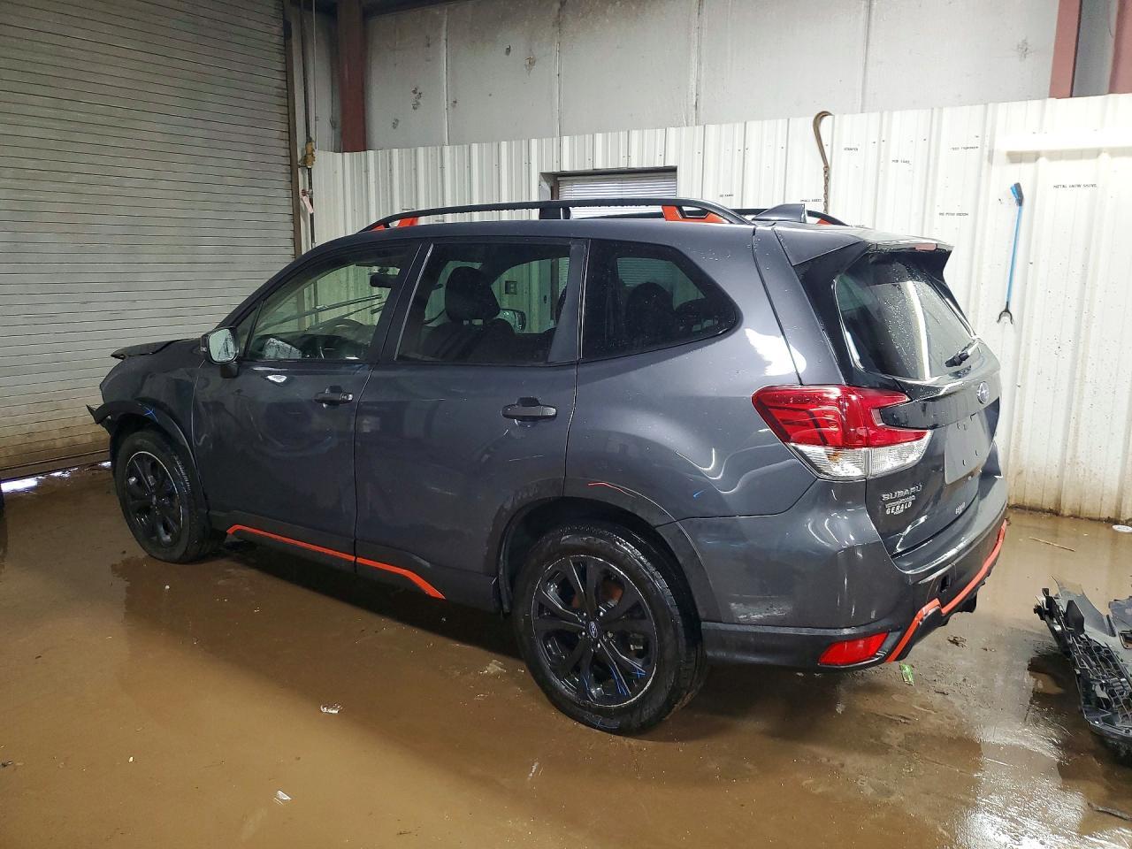 2023 SUBARU FORESTER