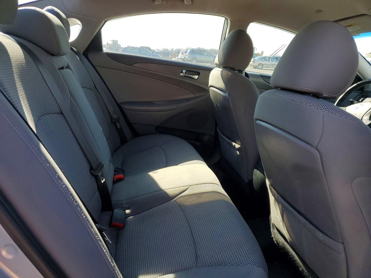 2012 HYUNDAI SONATA