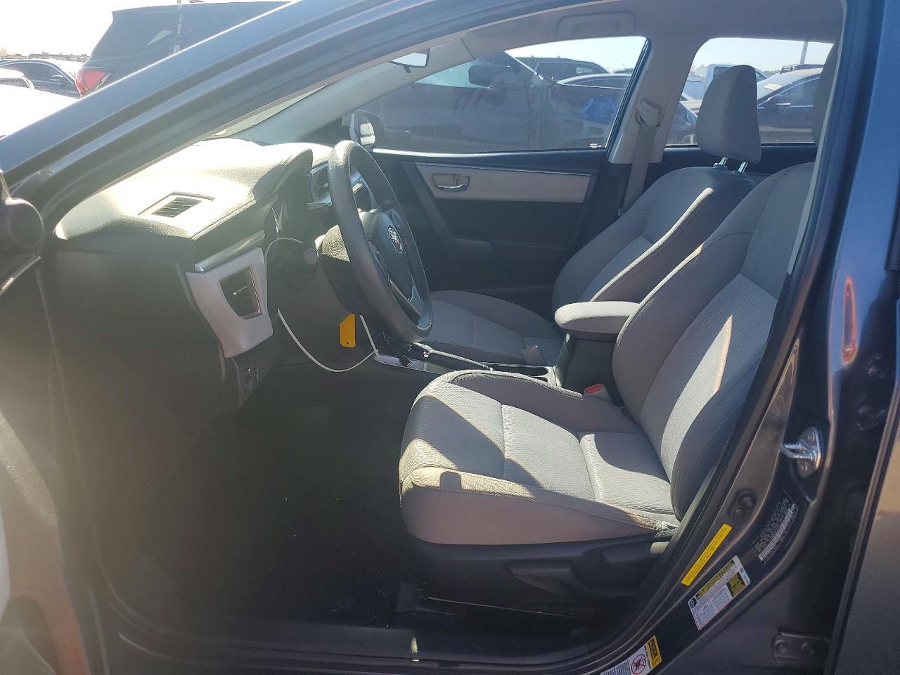 2015 TOYOTA COROLLA