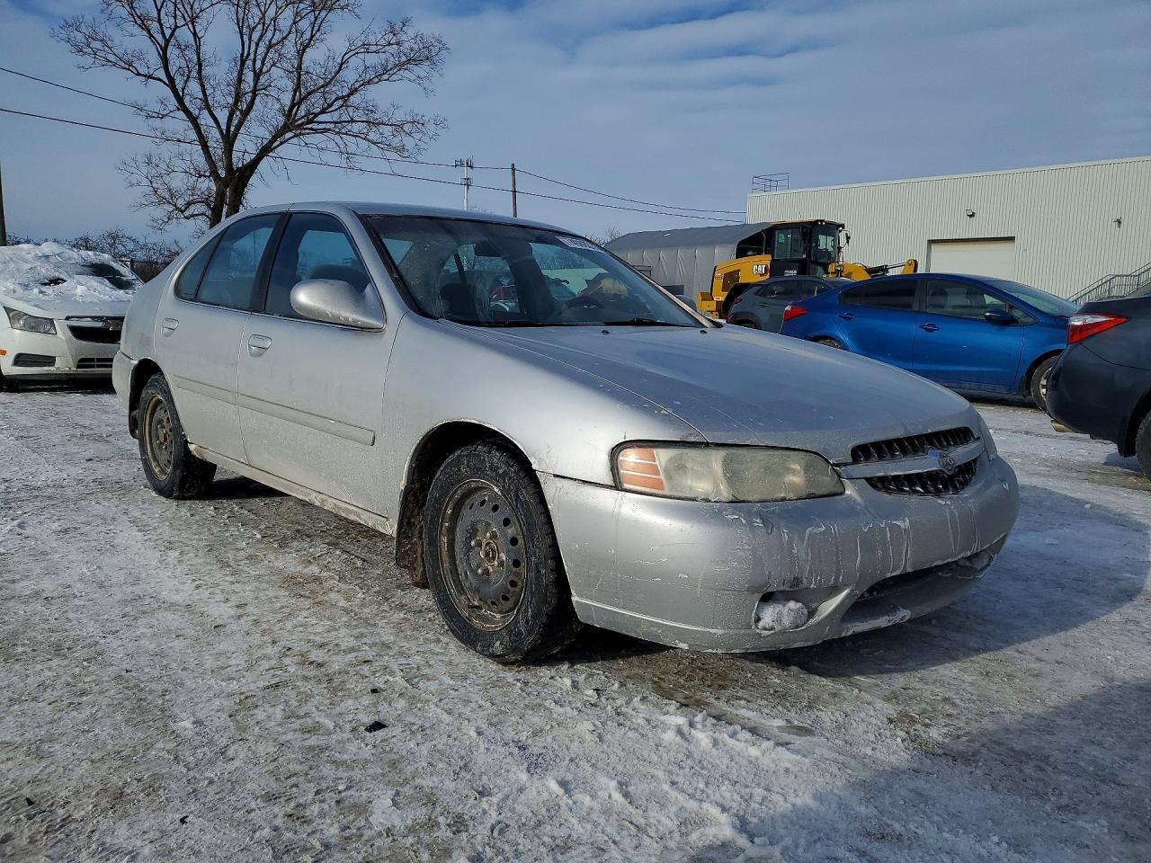 2001 NISSAN ALTIMA
