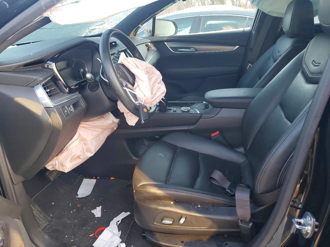 2024 CADILLAC XT5