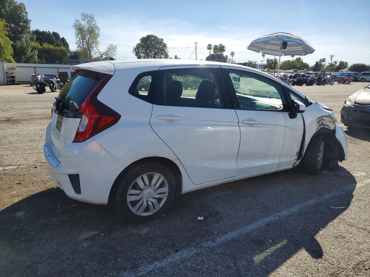 2016 HONDA FIT