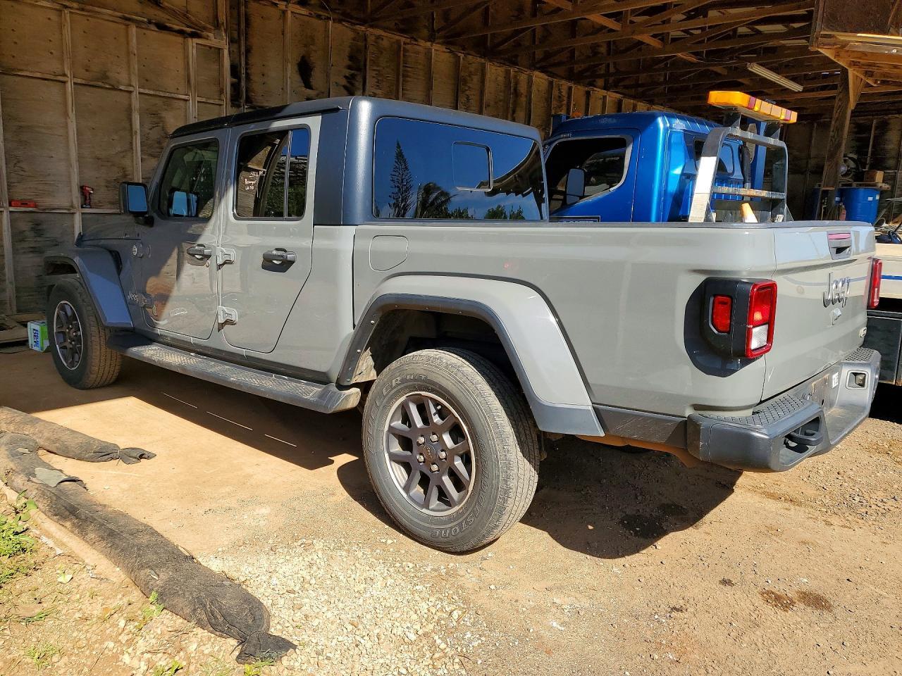 2023 JEEP Gladiator