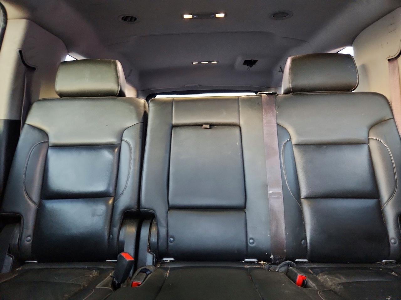 2015 CHEVROLET Suburban