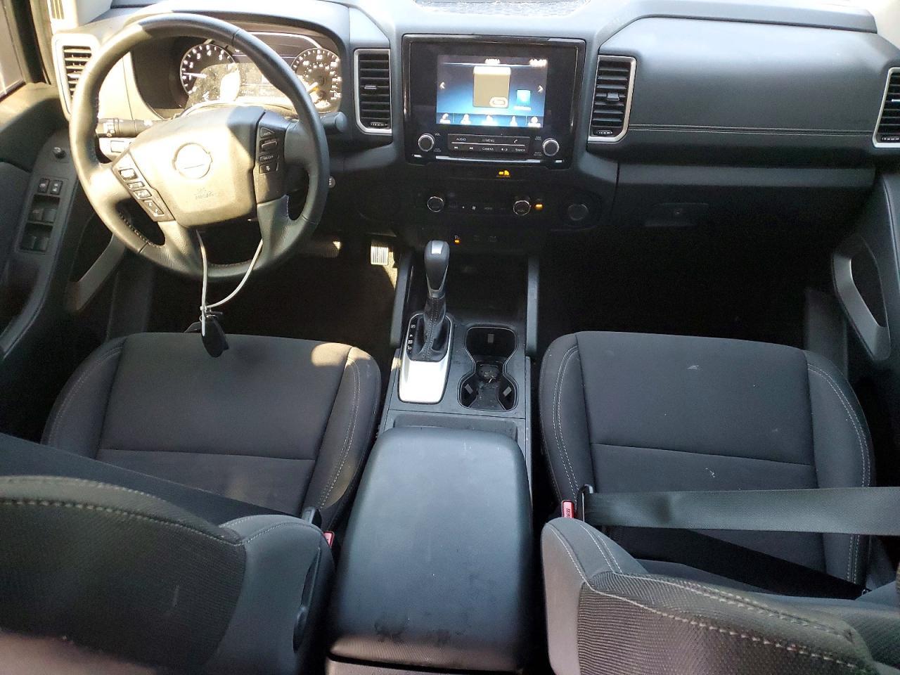 2022 NISSAN Frontier