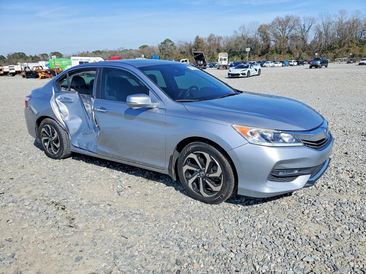 2017 HONDA ACCORD