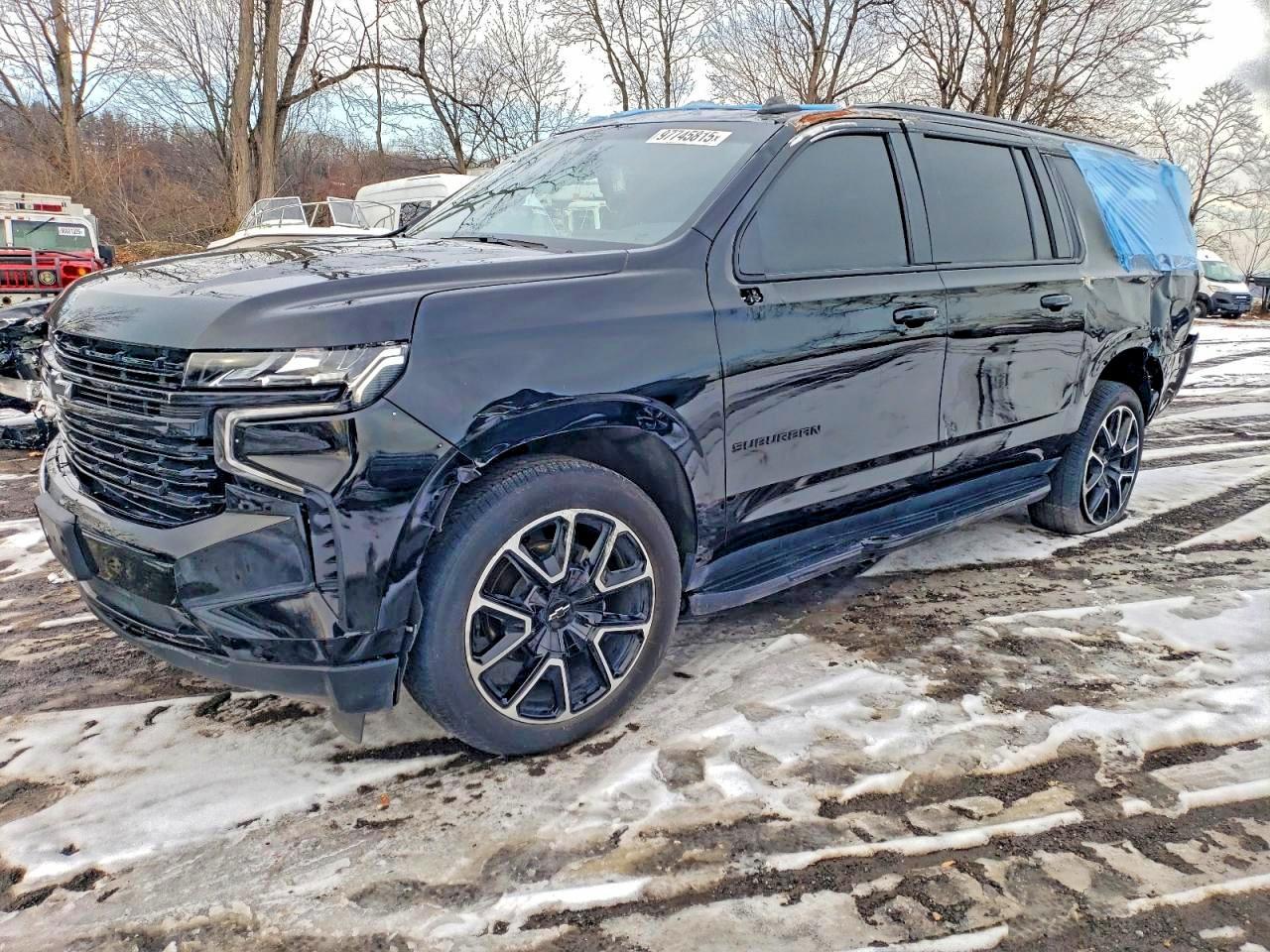 2023 CHEVROLET Suburban