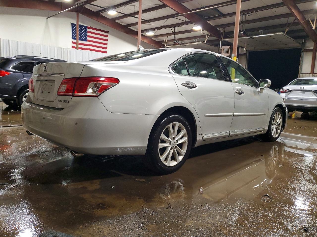 2011 LEXUS ES 350