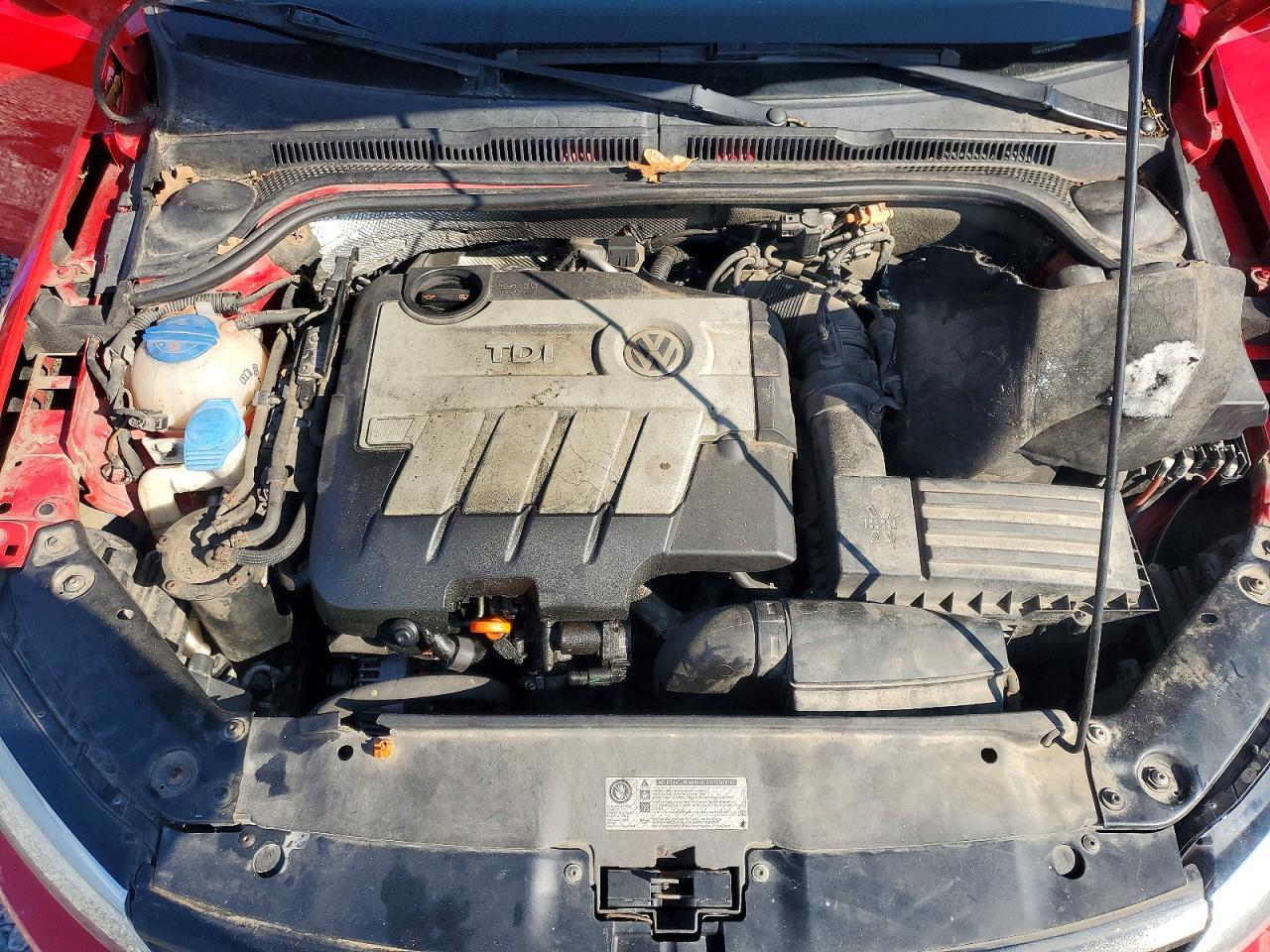2012 VOLKSWAGEN JETTA