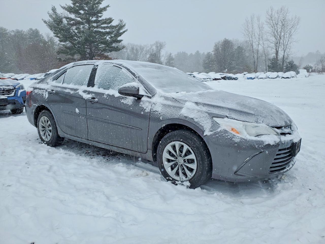 2016 TOYOTA CAMRY